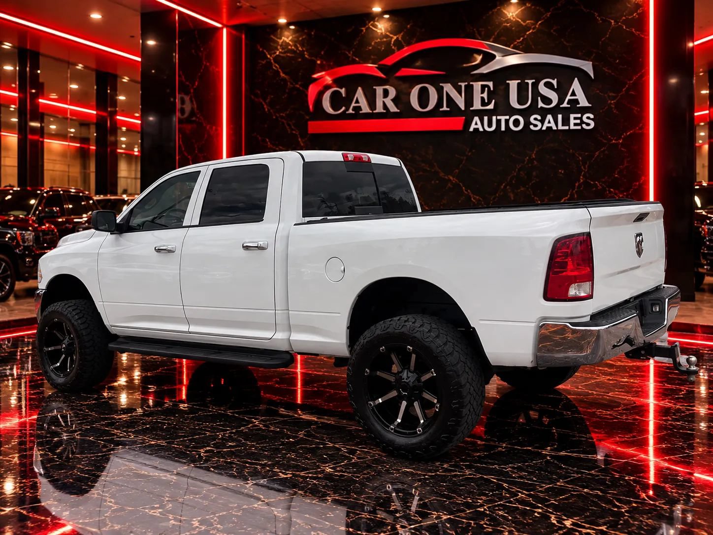 Used 2017 RAM 2500 SLT AWD/4WD image 5