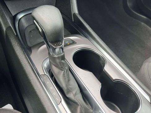 Used 2024 Chevrolet Malibu LT image 29