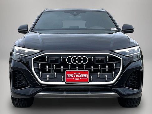 Used 2024 Audi Q8 Premium Plus w/ Premium Plus Package AWD/4WD image 3