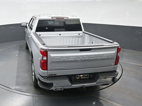 Used 2019 Chevrolet Silverado 1500 LTZ w/ LTZ Premium Package AWD/4WD image 28