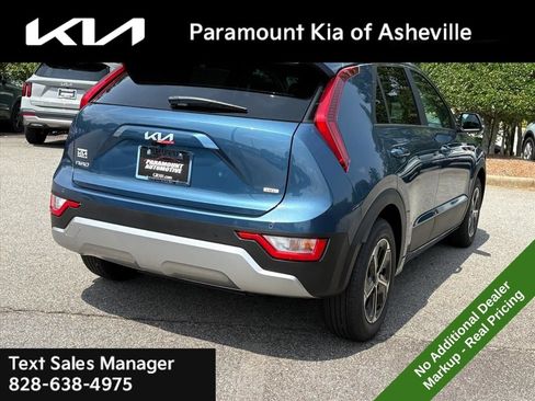 New 2026 Kia Niro EX FWD image 6