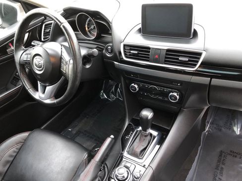 Used 2015 MAZDA MAZDA3 i Grand Touring image 25