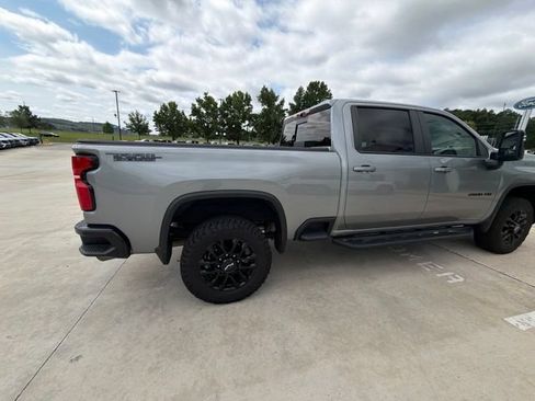 Used 2025 Chevrolet Silverado 2500 LT w/ Trail Boss Package AWD/4WD image 53