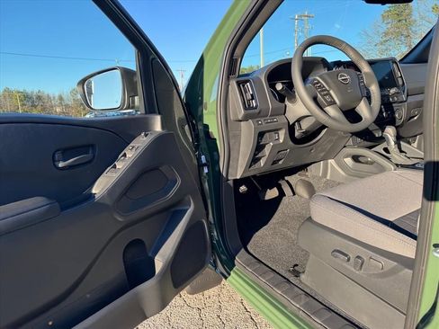 New 2026 Nissan Frontier SV w/ SV Convenience Package image 14