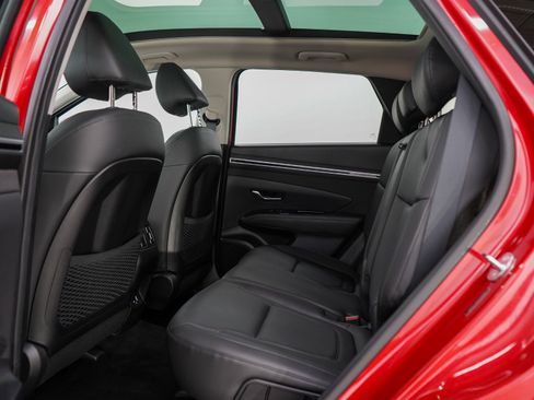Certified 2023 Hyundai Tucson Limited AWD/4WD image 17