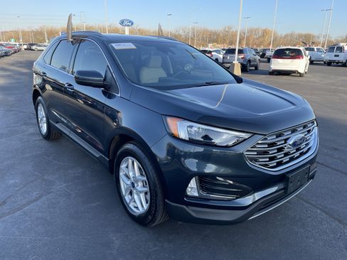 Certified 2022 Ford Edge SEL w/ Convenience Package image 11