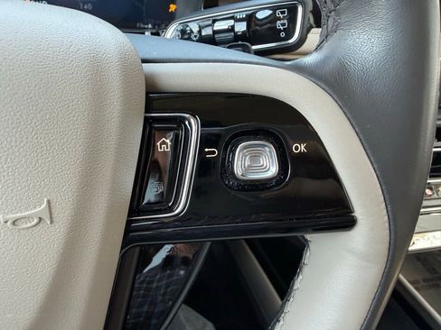 Used 2023 Lincoln Corsair Reserve image 19