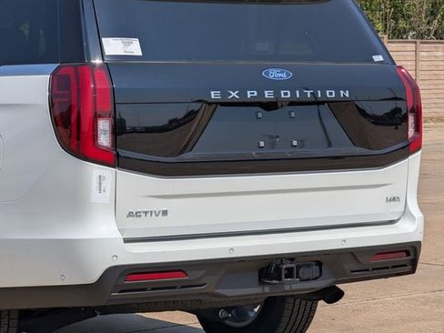 New 2025 Ford Expedition Max Active image 34