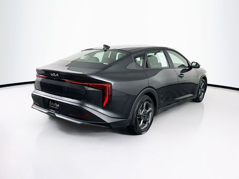 Used 2025 Kia K4 LXS FWD image 9
