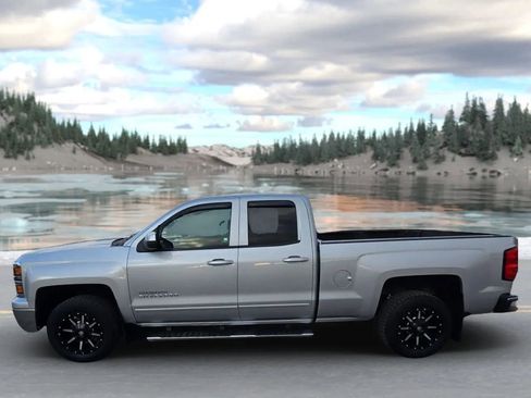 Used 2015 Chevrolet Silverado 1500 LT image 6