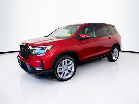 Used 2025 Honda Passport EX-L image 3