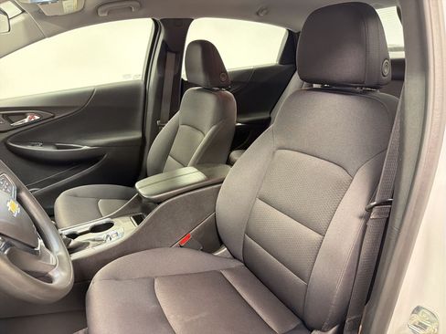 Used 2025 Chevrolet Malibu LT FWD image 25