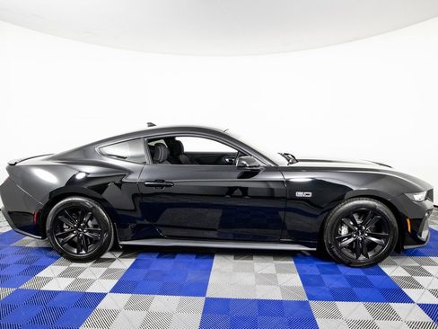 Used 2024 Ford Mustang GT image 4