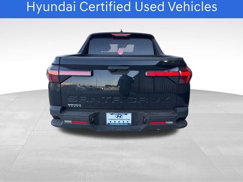Certified 2025 Hyundai Santa Cruz SEL image 11