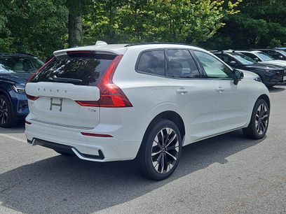 New 2026 Volvo XC60 T8 Plus