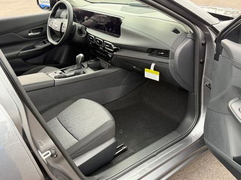 New 2026 Nissan Sentra SV w/ Floor Mat Package FWD image 26