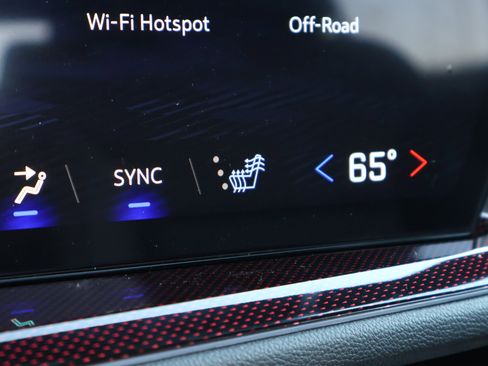 New 2026 Chevrolet Traverse Z71 w/ Driver Confidence Package image 5