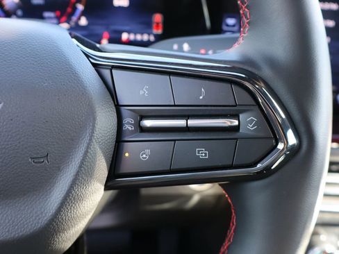 Used 2024 Chevrolet Traverse RS w/ LPO, Floor Liner Package image 19