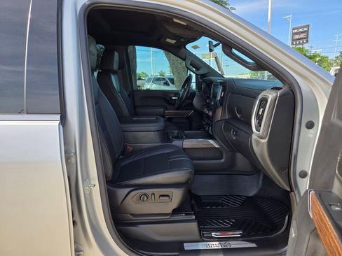 Certified 2022 Chevrolet Silverado 2500 High Country w/ Z71 Off-Road Package AWD/4WD image 24