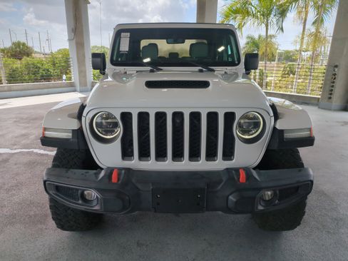 Certified 2021 Jeep Gladiator Mojave image 3