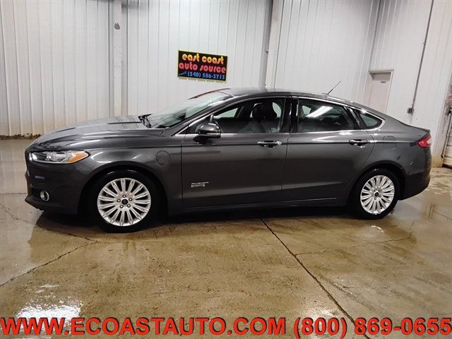 Used 2016 Ford Fusion Energi SE w/ Driver Assist Package FWD image 5