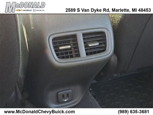 Used 2019 Buick Regal Preferred w/ Driver Confidence Package I image 21