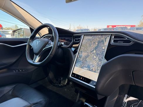 Used 2016 Tesla Model S 90D image 31