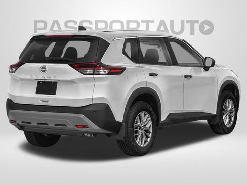 Used 2023 Nissan Rogue S AWD/4WD image 2