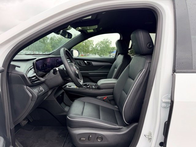 Used 2026 Buick Enclave Sport Touring AWD/4WD image 7