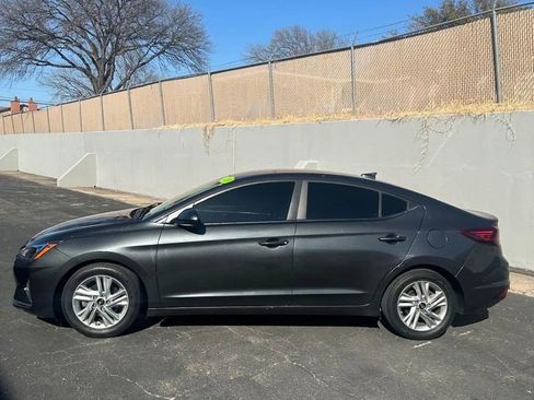Used 2020 Hyundai Elantra SEL w/ Cargo Package (C1) FWD image 2