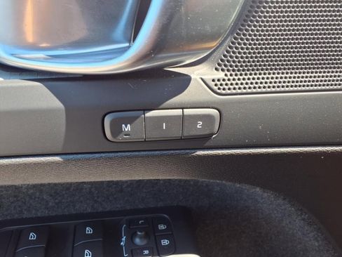 New 2025 Volvo XC40 B5 Core w/ Climate Package image 16