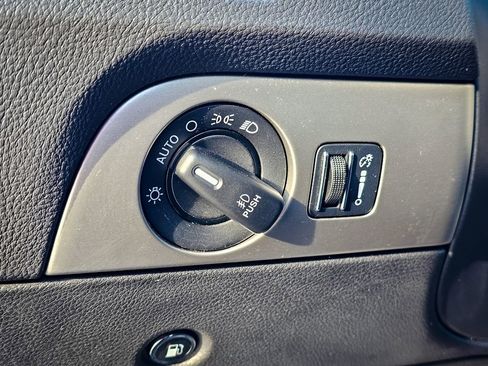 Used 2017 Dodge Durango R/T w/ Technology Group image 14