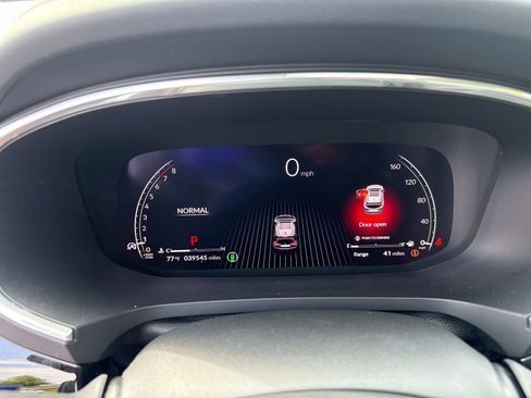 Used 2022 Acura MDX SH-AWD w/ Advance Package image 32