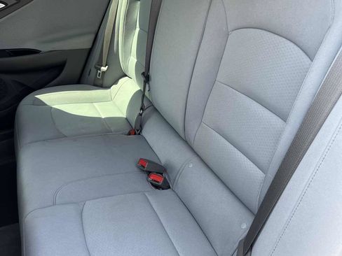 Used 2024 Chevrolet Malibu LS FWD image 8