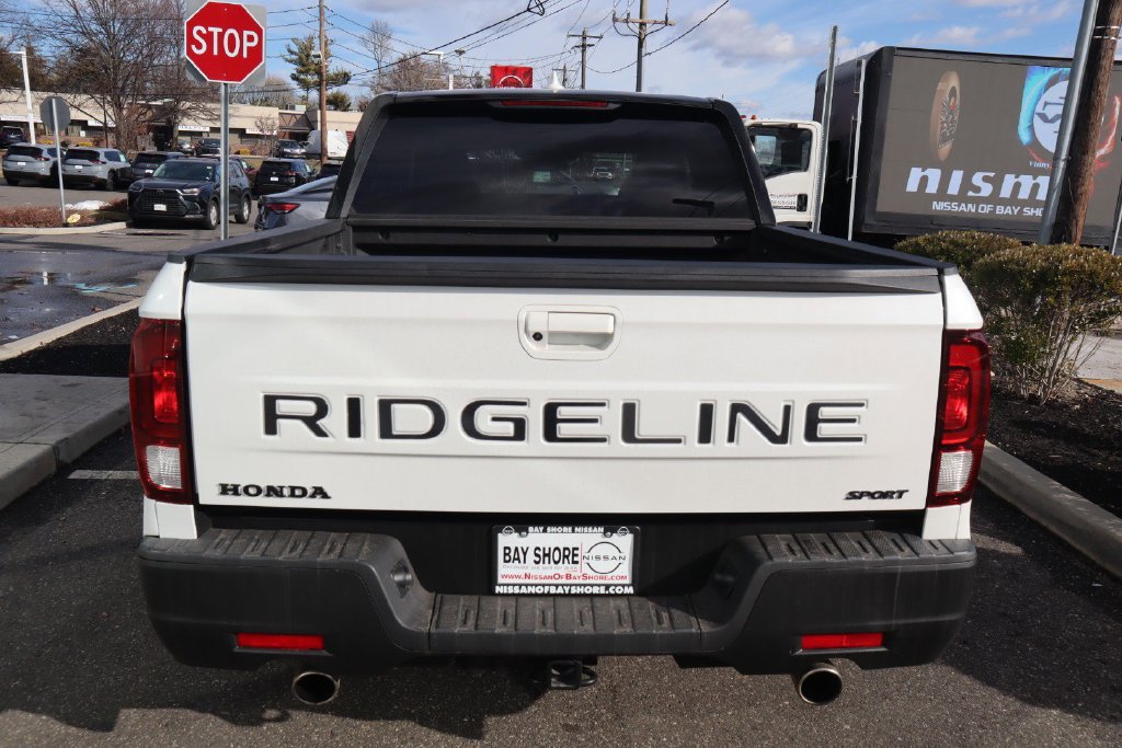 Used 2024 Honda Ridgeline Sport image 7
