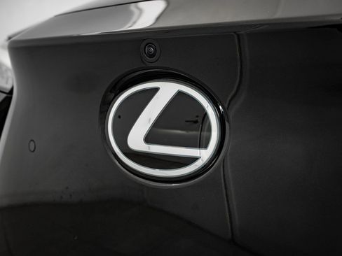 Certified 2024 Lexus RZ 300e Premium w/ Technology Package image 3