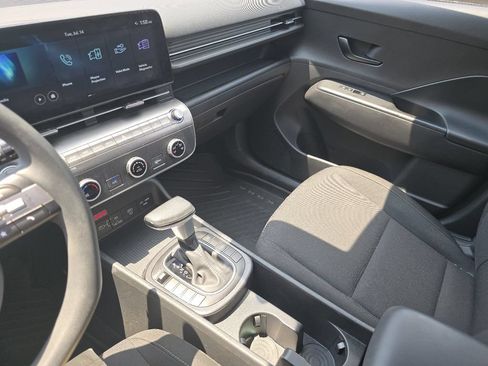 Used 2024 Hyundai Kona SE FWD image 26