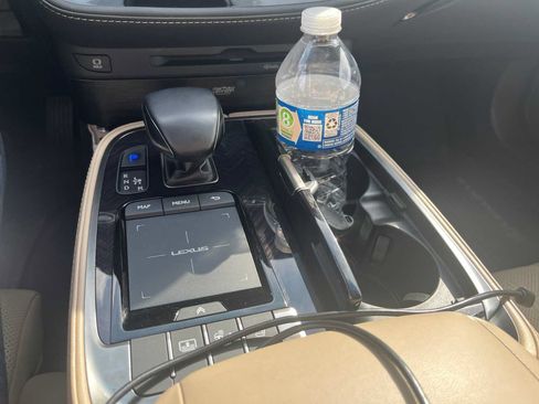 Used 2021 Lexus LS 500 AWD w/ Interior Upgrade Package image 16