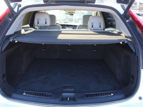 Used 2023 Cadillac XT4 Premium Luxury w/ Driver Assist Package image 6