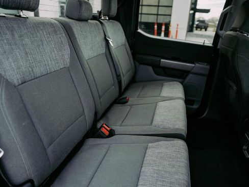 Used 2023 Ford F150 XLT w/ Trailer Tow Package image 12