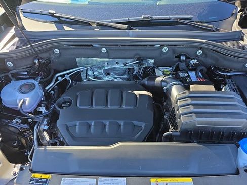 New 2026 Volkswagen Atlas SE image 29