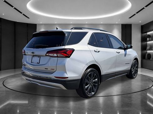 Used 2022 Chevrolet Equinox RS AWD/4WD image 5