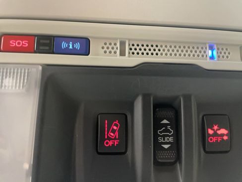 Used 2024 Subaru Forester Limited image 13