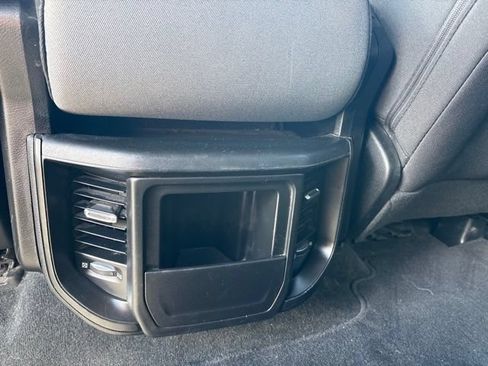 Used 2022 RAM 1500 Big Horn AWD/4WD image 25