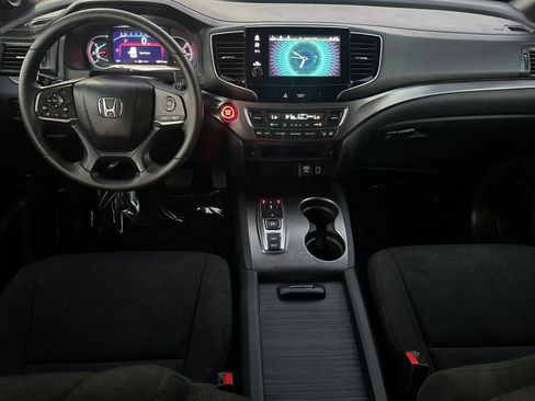 Used 2022 Honda Pilot Sport image 15