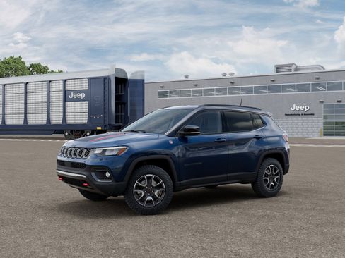 New 2026 Jeep Compass Trailhawk AWD/4WD image 28