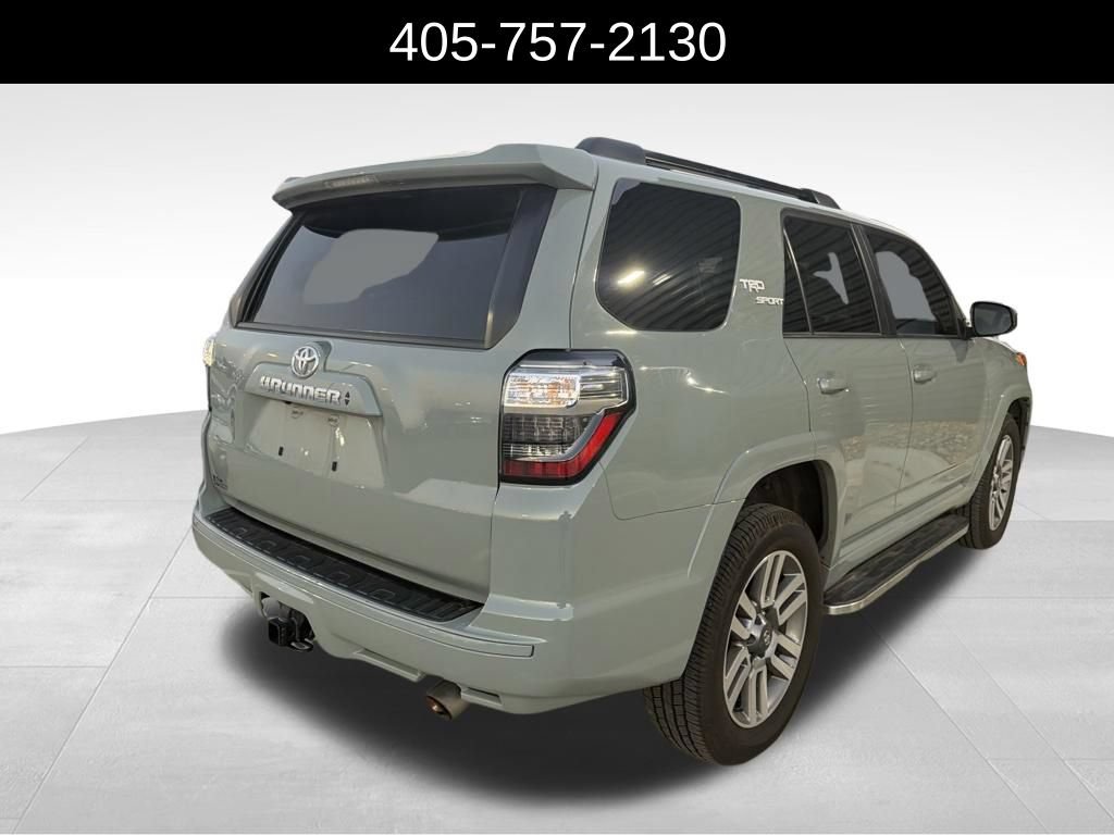 Used 2022 Toyota 4Runner TRD Sport AWD/4WD image 3