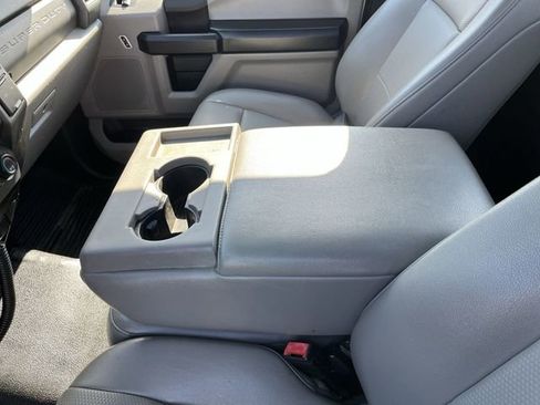 Used 2021 Ford F250 XL w/ Power Equipment Group AWD/4WD image 23