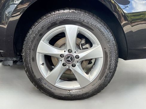 Used 2023 Mercedes-Benz Metris Passenger image 12