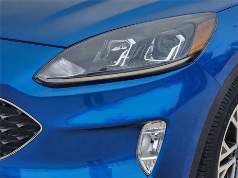 Used 2020 Ford Escape SEL FWD image 8